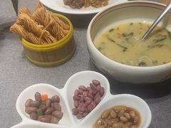 -鹊华居·地道鲁菜·海鲜·融合味(大明湖店)