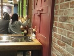 -两三事小郡肝串串香火锅(桂庙店)