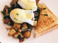 -Common Table · Brunch & Coffee