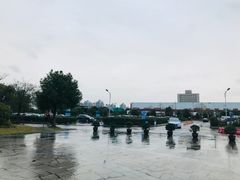 -复旦大学附属华山医院北院-停车场