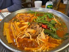 -喇喇排骨火锅·传统韩式脊骨汤(望京西园总店)