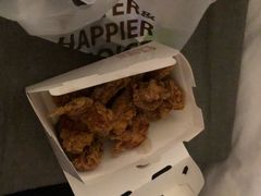 -BHC炸鸡(明洞总店)