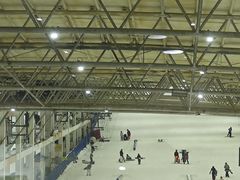 -乔波室内滑雪场