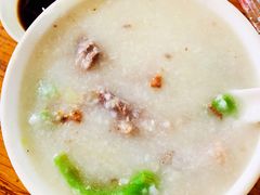 -洲心明记烧肉大粥(总店)