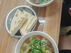 -老字号贾家肉丸糊辣汤(光明巷店)