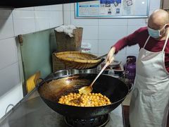 -邓记新一代糖油果子(四川煤管局供销公司职工宿舍店)