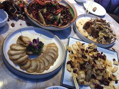 -小鱼儿海鲜港(新村十区店)