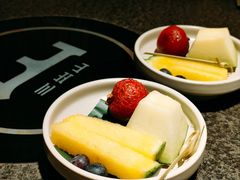 餐前水果-三出山火锅(南京万象天地店)