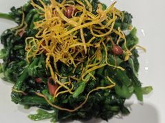 -肘子酥·天津菜·特色捞面(德云社店)