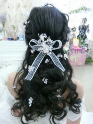 -红馆妆造(中央大街店)