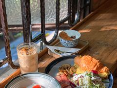 -西关84·History·Art·Cafe