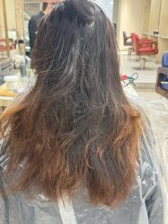 -PE SALON