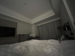 -上海漕河泾万丽酒店