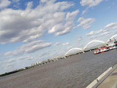 -人民防洪胜利纪念塔