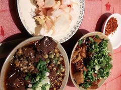 -谢老五跷脚牛肉·非遗传承店