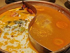 -洱火云南酸菜牛肉火锅(石景山当代商城店)