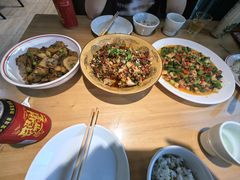 -自贡盐帮菜·玩辣餐厅(樱花园西街店)