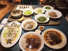 -粤凤佬