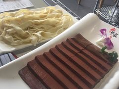 -重庆德庄火锅(体育中心店)