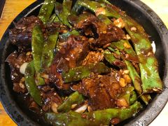 扁豆排骨沾卷子-Local泰莲庭(虹鳟鱼店)