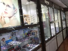 -华彬眼镜专业渐进配镜(潘家园店)