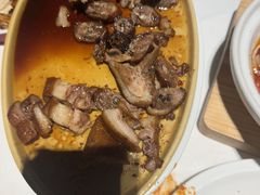 -八府香鸭·啫啫煲(华山路店)