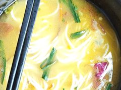 -桥香园过桥米线(国贸店)