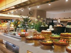 -享遇.锅姥姥牛排海鲜自助(小寨店)
