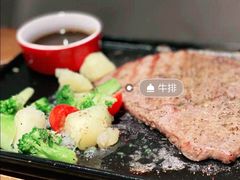 -必胜客(康华路店)