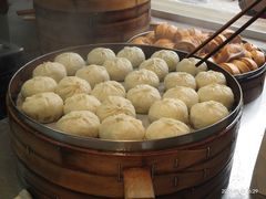 -李与白包子铺(桐梓林店)