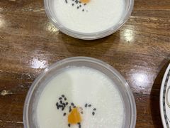 手工酸奶-清真·玛丽亚新疆菜主题餐厅(浙江中路店)