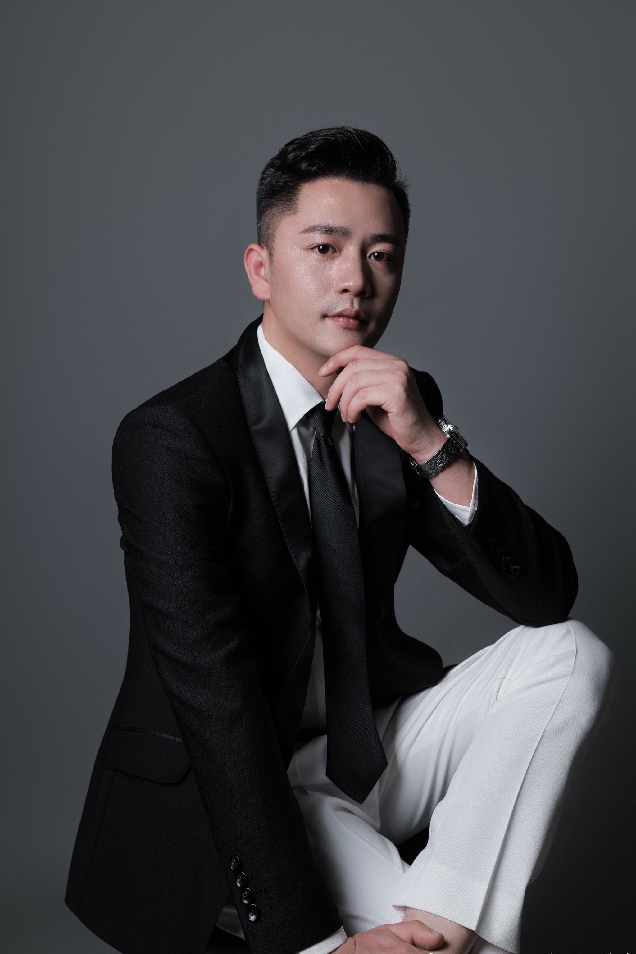 如何打造完美商务形象