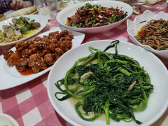 -洪霞餐馆