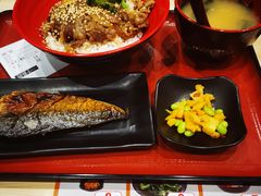 -食其家·牛丼咖喱(金三角店)