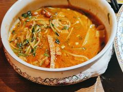 -盾亚新疆餐厅(松江万达广场店)