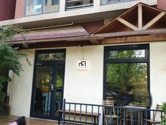 -Cafe Villa