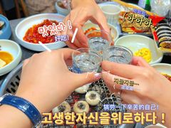 -草家酱蟹炭火烤肉店(珲春南路一店)