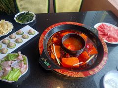-三江两海老火锅(北京首店)