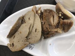 -陆记鹅庄·潮汕菜·狮头鹅(大仟里店)