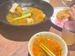 -万记麻辣烫国展总店