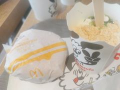 -麦当劳(四平路店)