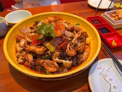 -休记光头香辣蟹干锅(绵竹店)