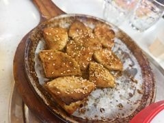 -老东镇啤酒屋海鲜加工·蒸汽海鲜·海鲜烧烤(台东店)