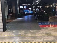 -CGV影城(滨江天街IMAX店)