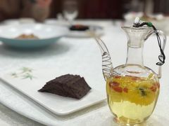 -梅龙镇酒家(南京西路总店)