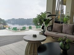 -华凌山庄·隐湖栖