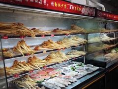 -马路边边串串香(苗栗路店)