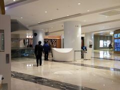 -大食代美食广场(上海中心店)