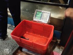 -老板恋上鱼(荣盛广场店)
