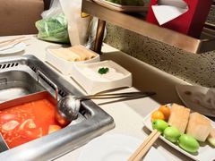 -海底捞火锅鲜切牛肉主题店(长寿路店)